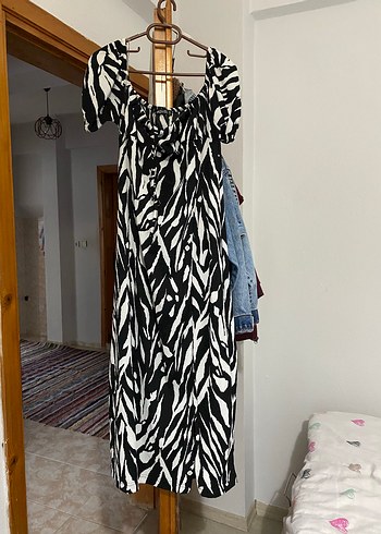 Zebra Desenli Uzun Salaş Kadın Elbise