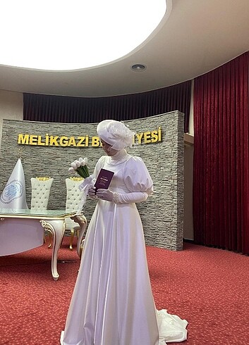 Beyaz Saten Gekinlik 