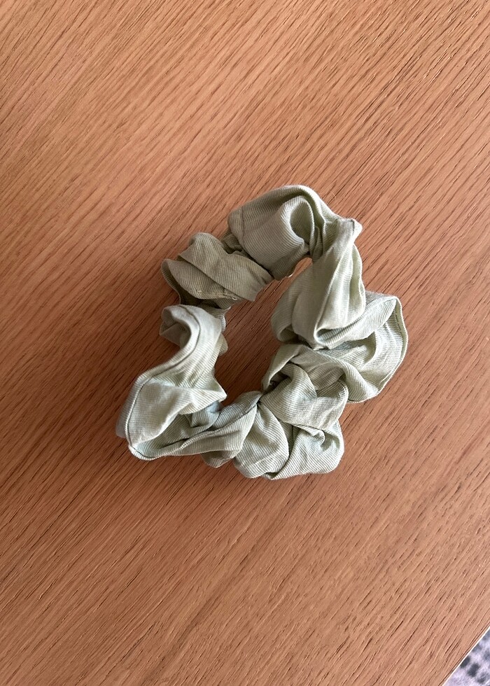 Stradivarius üçlü lastik saç tokası - Görsel 4