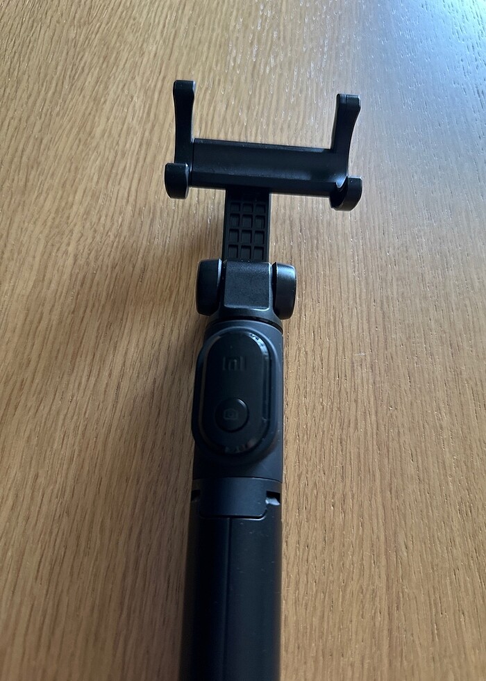 Xiaomi Bluetooth tripod selfie çubuğu - Görsel 2