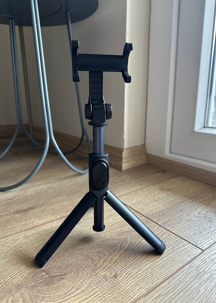 Xiaomi Bluetooth tripod selfie çubuğu - Görsel 4