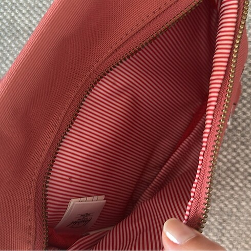 Herschel bel çantası - Görsel 6