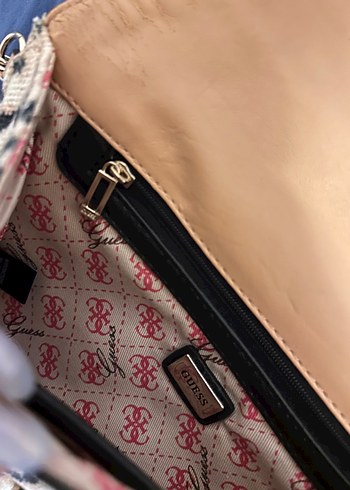  Beden çeşitli Renk Guess Portföy Çanta