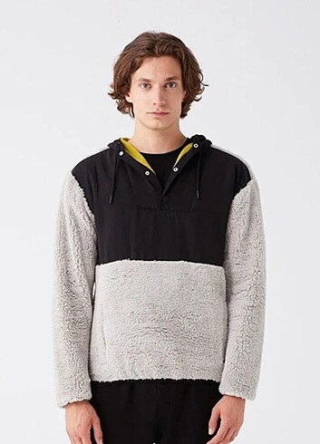 LC Waikiki Peluş sweatshirt etiketli
