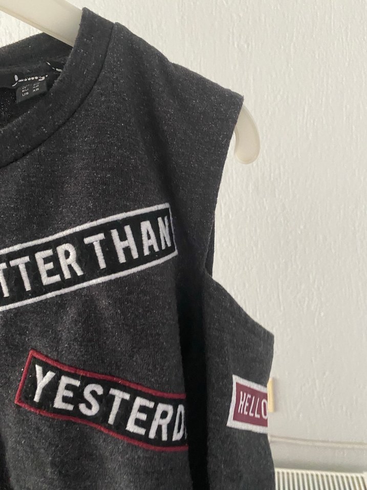 Kız Çocuk Gri kol pencereli Uzun Kollu Baskılı Tişört - Görsel 3