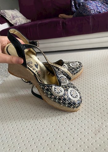 Gri Nakışlı Dolgu Topuklu Espadril - Görsel 2