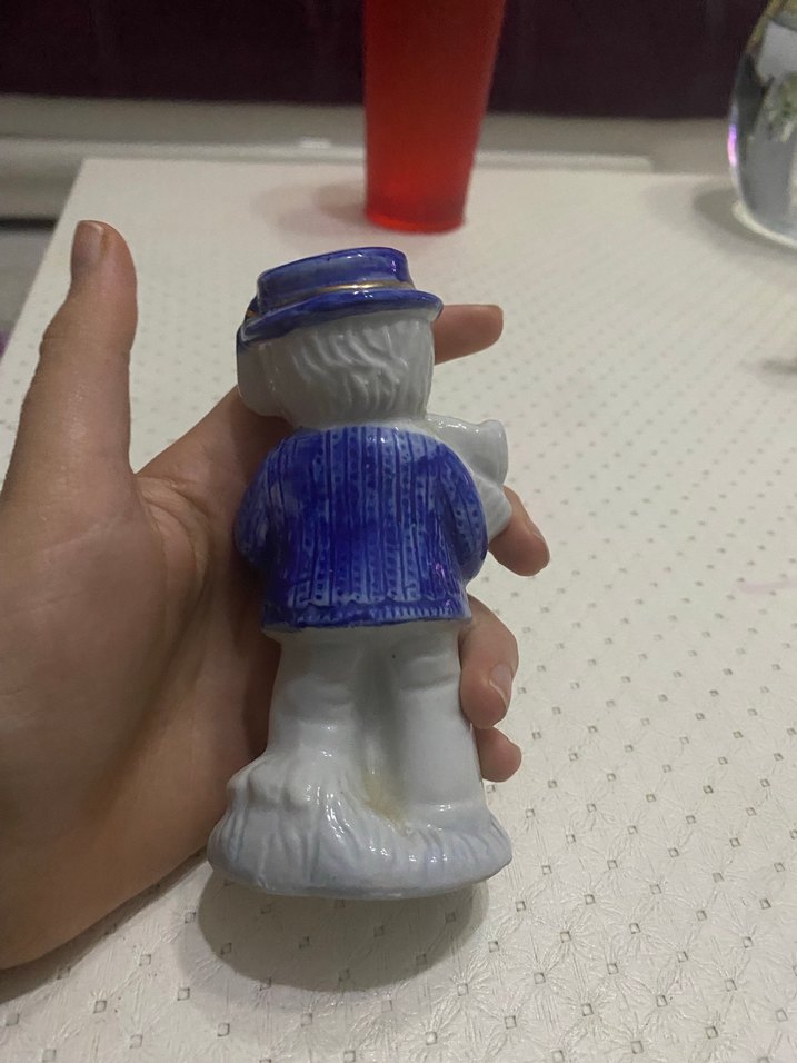 Mavi Detaylı Gri Seramik Figürin - Görsel 3