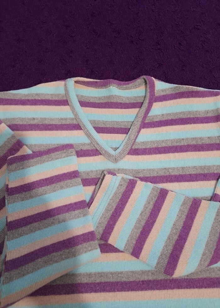 V yaka yumuşak kazak - Görsel 2