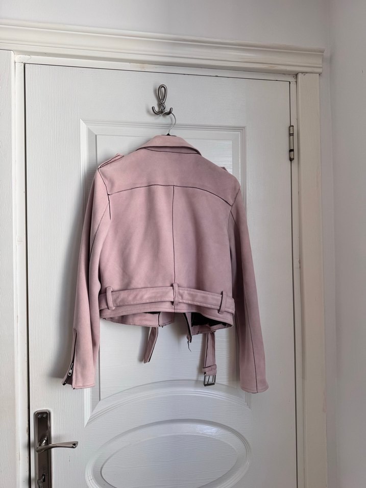 Pudra Pembe Süet Kemerli Ceket - Görsel 2