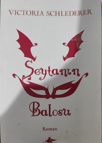 Şeytanın Balosu - Victoria Schlederer