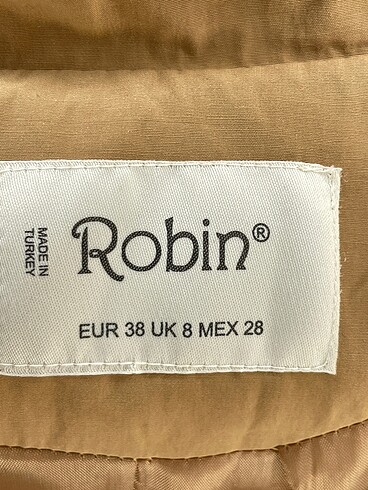 36 Beden çeşitli Renk Robin Trenchcoat %70 İndirimli.