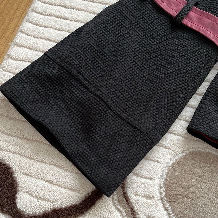 Bordo Detaylı Kısa Kesim Kadın Blazer - Görsel 2