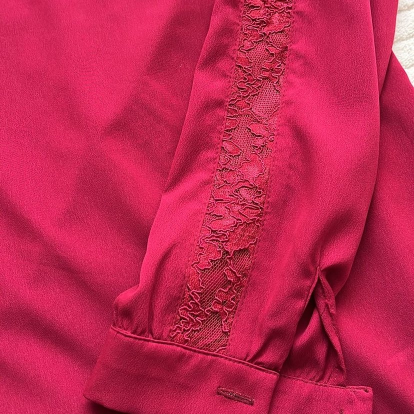 Setrms Bordo Zincir Detaylı Yüksek Yakalı Kadın Bluz - Görsel 2