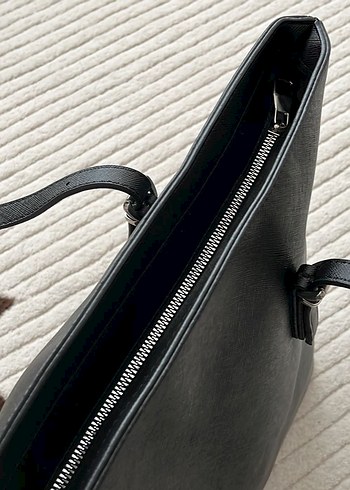 Siyah Deri Tokalı Kadın Çanta - Görsel 3