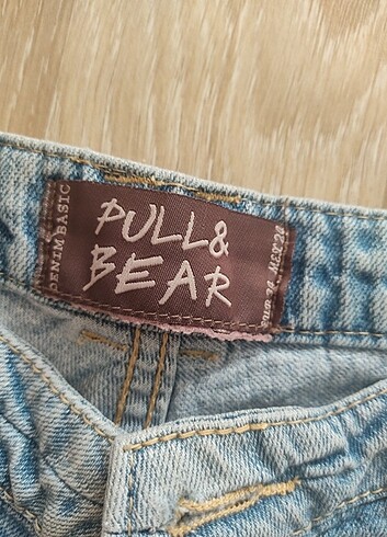 xs Beden Pull and bear şort