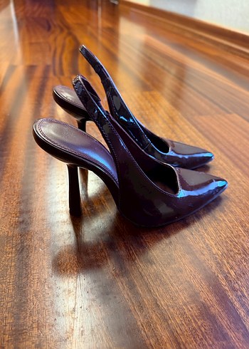 Kahverengi Tokalı Stiletto Kadın Ayakkabı - Görsel 2