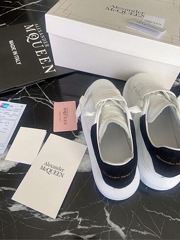 38 Beden beyaz Renk Alexander mcQueen ayakkabı