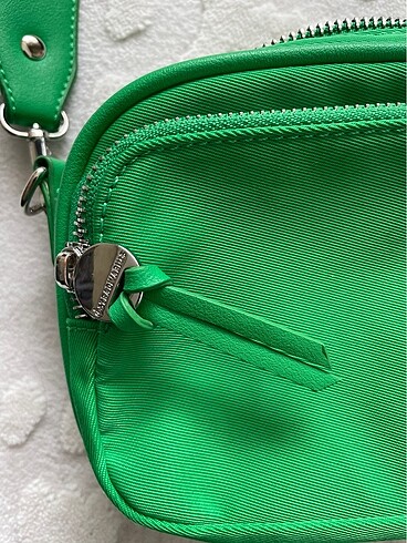 Stradivarius Stradivarius yeşil çanta