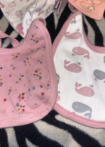 Bebek için desenli pembe önlük seti - Görsel 2