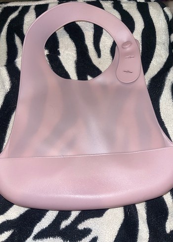 Bebek için desenli pembe önlük seti - Görsel 4