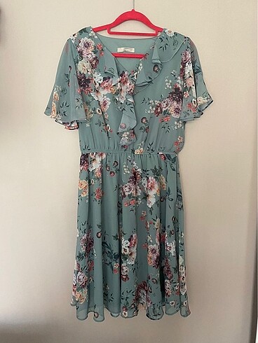 LC Waikiki elbise S-M Uyumlu