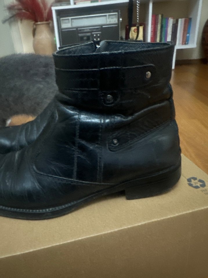 Siyah Deri Tokalı Erkek Bot - Görsel 4