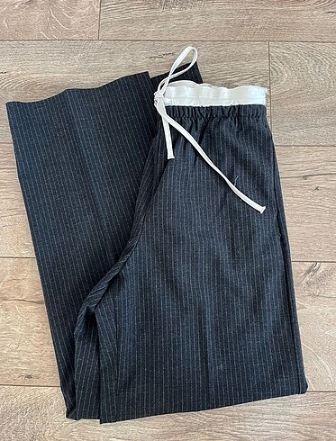 xs Beden Zara lastikli pantalon
