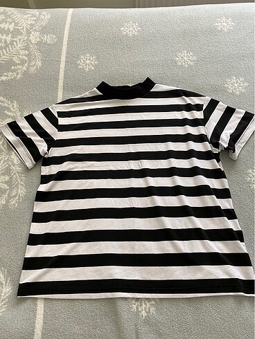 Çizgili t-shirt