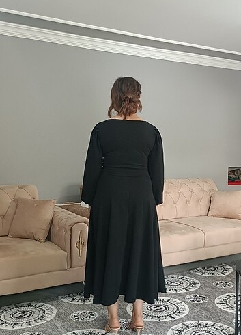 Siyah krep kumaş elbise 