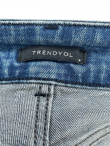 34 Beden mavi Renk Trendyol & Milla Jean / Kot %70 İndirimli.