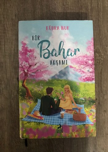Bir Bahar Akşamı - Kübra Nur