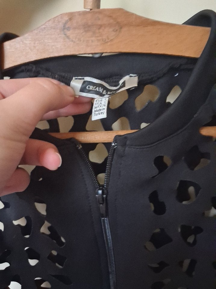 Siyah Dantel Desenli Goth Kadın Ceket - Görsel 4