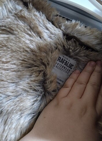 Zara mont