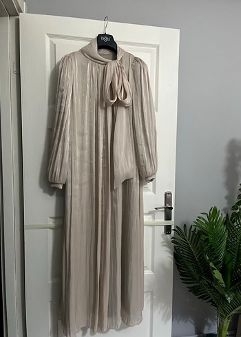 Bej Uzun janjan Elbise, Drapeli, Yüksek Yaka - Görsel 3