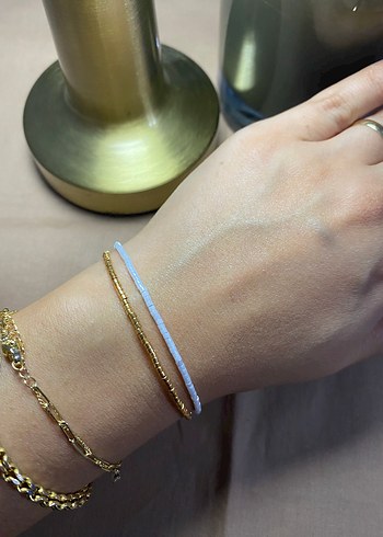 Gold ve beyaz miyuki bileklik - Görsel 2