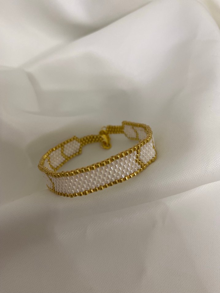 Gold detaylı miyuki bileklik - Görsel 2