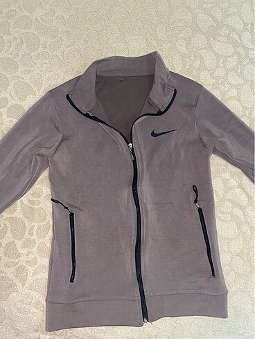 s Beden Nike ceket