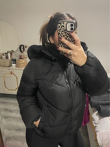 Bershka sisme mont