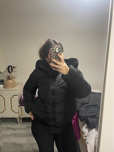 l Beden siyah Renk Bershka sisme mont