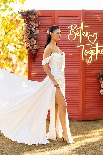 38 Beden beyaz Renk Nişan,nikah elbisesi