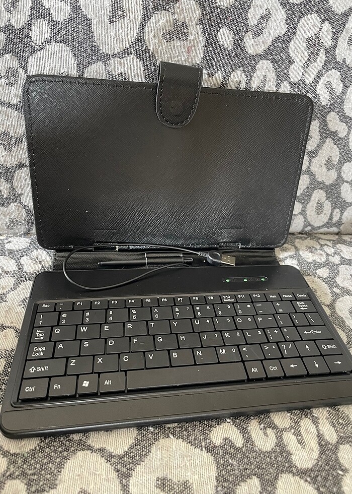 Tablet klavyesi - Görsel 2