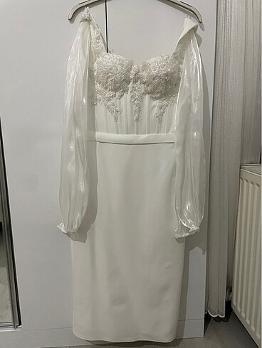 Diğer Nikah,nişan elbisesi