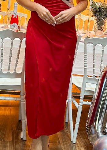 Kırmızı Drapeli Straplez Abiye Elbise - Görsel 3