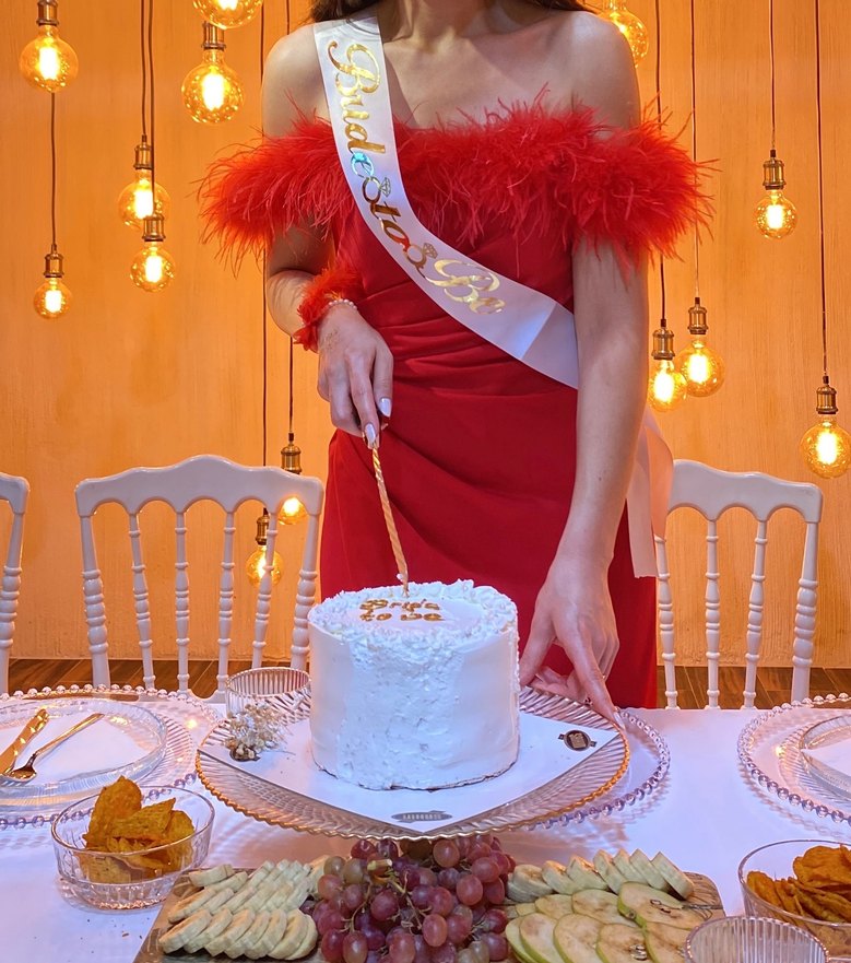 Kırmızı Drapeli Straplez Abiye Elbise - Görsel 2