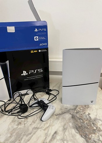 Sony Beyaz PlayStation 5 Oyun Konsolu