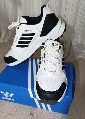 Adidas 44