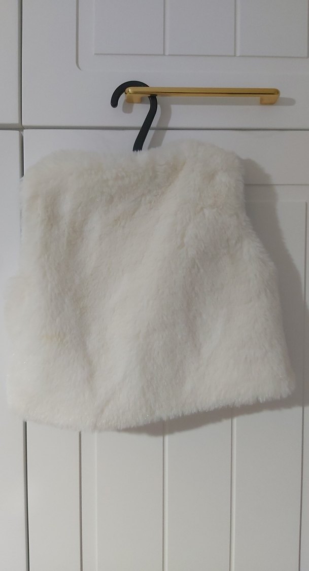 Beyaz Kız Çocuk Kürklü Kolsuz Yelek - Görsel 2