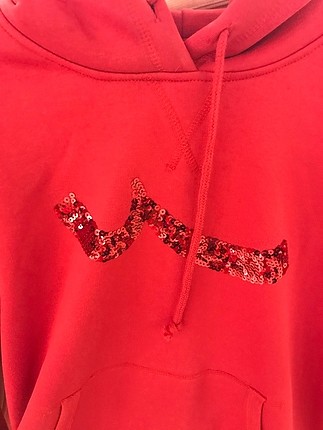 Kırmızı ltb sweatshirt bedenleri mevcut 