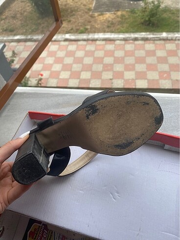 39 Beden siyah Renk siyah deri topuklu ayakkabı
