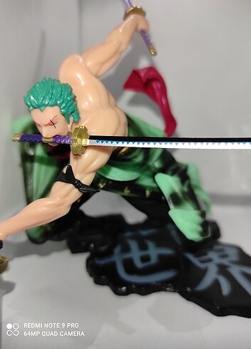 ONE PİECE ZORO FİGÜR 